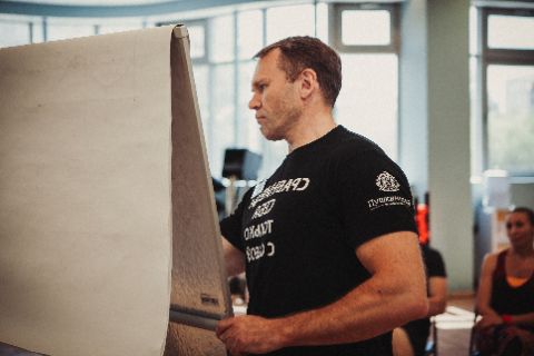 Нажмите, чтобы отредактировать изображение